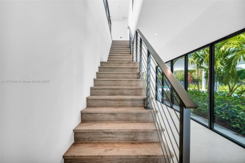Casa en venta en Weston, Florida, 5 dormitorios, 498.7 m2 № 1927617 - foto 11