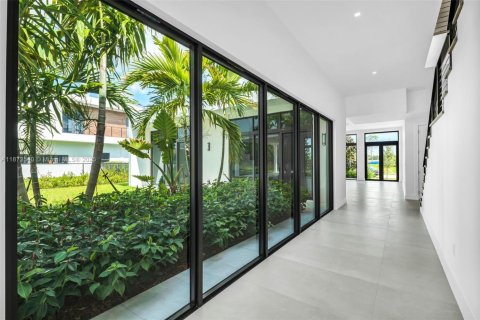 Casa en venta en Weston, Florida, 5 dormitorios, 498.7 m2 № 1927617 - foto 10