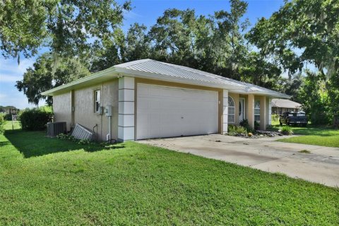 Villa ou maison à vendre à Fish Hawk, Floride: 3 chambres, 129.23 m2 № 2314294 - photo 4