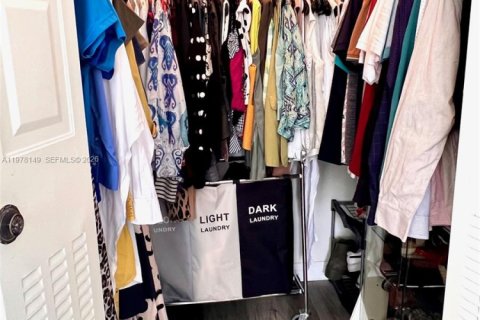 Condo in Lauderdale Lakes, Florida, 2 bedrooms  № 2042115 - photo 26