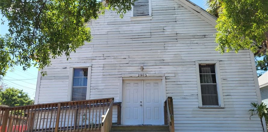 Immobilier commercial à Tampa, Floride 194.54 m2 № 2214774
