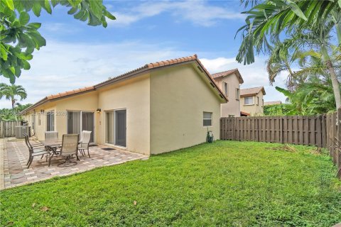 Villa ou maison à louer à Doral, Floride: 3 chambres, 141.3 m2 № 2385060 - photo 21