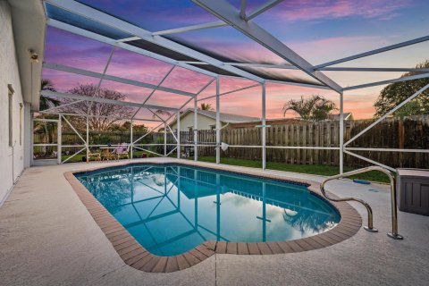 Villa ou maison à vendre à Palm Beach Gardens, Floride: 3 chambres, 169.08 m2 № 2078414 - photo 2