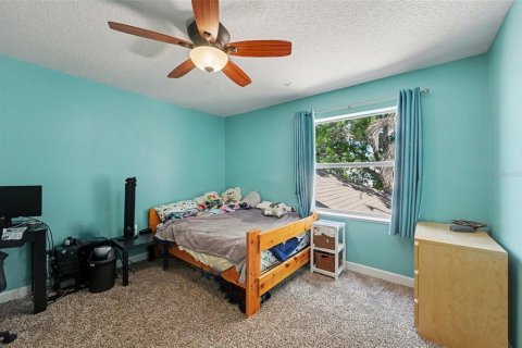 House in Merrit Island, Florida 5 bedrooms, 307.41 sq.m. № 2114119 - photo 25