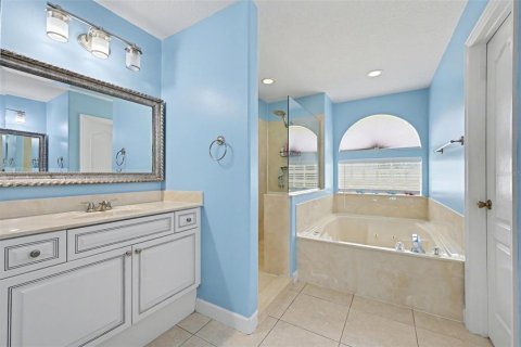 House in Merrit Island, Florida 5 bedrooms, 307.41 sq.m. № 2114119 - photo 18