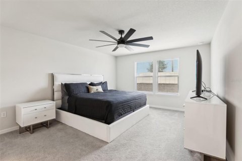 Adosado en venta en Davenport, Florida, 5 dormitorios, 212.1 m2 № 2222522 - foto 18