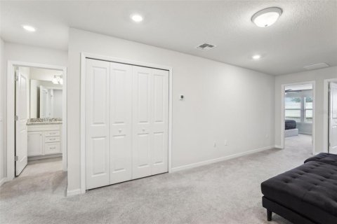 Adosado en venta en Davenport, Florida, 5 dormitorios, 212.1 m2 № 2222522 - foto 16