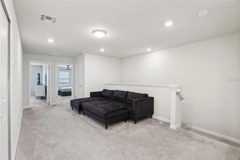 Adosado en venta en Davenport, Florida, 5 dormitorios, 212.1 m2 № 2222522 - foto 15