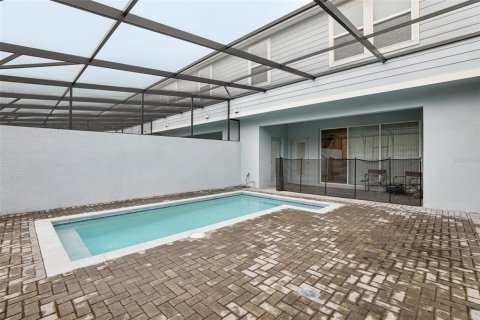 Adosado en venta en Davenport, Florida, 5 dormitorios, 212.1 m2 № 2222522 - foto 25