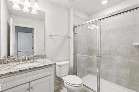 Adosado en venta en Davenport, Florida, 5 dormitorios, 212.1 m2 № 2222522 - foto 24