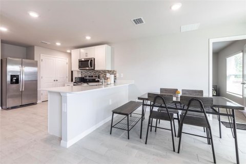 Casa en venta en Port Charlotte, Florida, 3 dormitorios, 129.04 m2 № 1845152 - foto 5