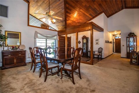 Casa en venta en Brandon, Florida, 5 dormitorios, 393.16 m2 № 1766240 - foto 5