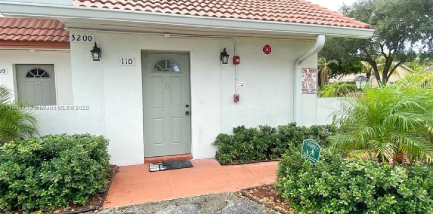 Touwnhouse à Coral Springs, Floride 1 chambre, 80.73 m2 № 1888422