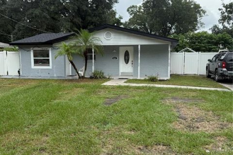 Casa en venta en Tampa, Florida, 3 dormitorios, 119.38 m2 № 2408464 - foto 4