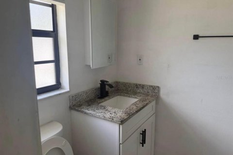 Casa en venta en Tampa, Florida, 3 dormitorios, 119.38 m2 № 2408464 - foto 28