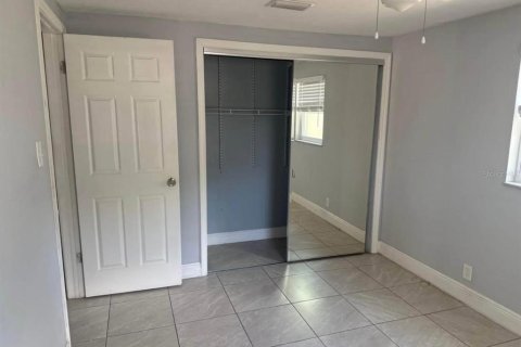 Casa en venta en Tampa, Florida, 3 dormitorios, 119.38 m2 № 2408464 - foto 18