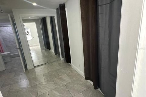 Casa en venta en Tampa, Florida, 3 dormitorios, 119.38 m2 № 2408464 - foto 17