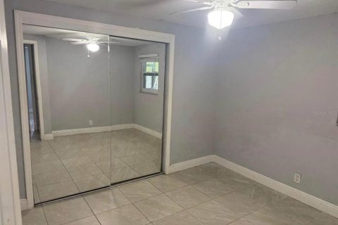 Casa en venta en Tampa, Florida, 3 dormitorios, 119.38 m2 № 2408464 - foto 11