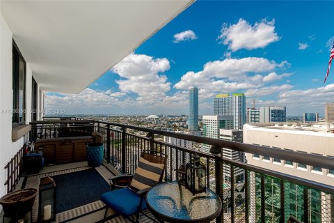Condo in Miami, Florida, 1 bedroom  № 2031787
