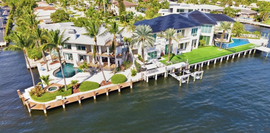 Villa ou maison à Deerfield Beach, Floride 3 chambres, 492.94 m2 № 2435496