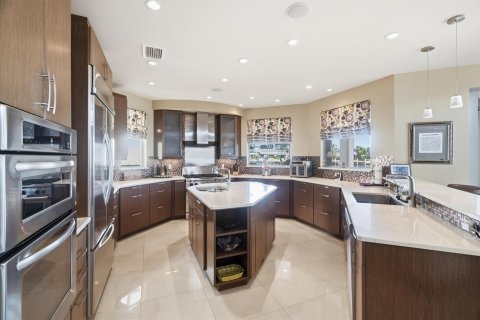 Villa ou maison à vendre à Deerfield Beach, Floride: 3 chambres, 492.94 m2 № 2435496 - photo 10