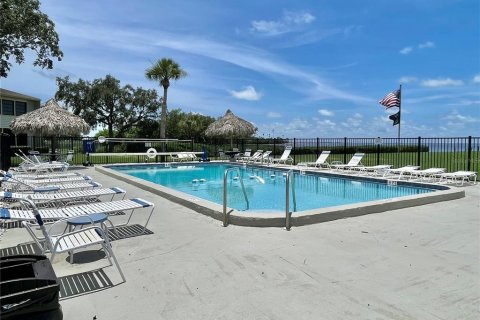 Condominio en venta en Tarpon Springs, Florida, 2 dormitorios, 91.04 m2 № 1827270 - foto 3