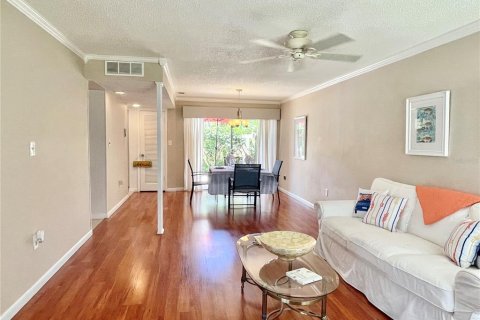 Condominio en venta en Tarpon Springs, Florida, 2 dormitorios, 91.04 m2 № 1827270 - foto 17