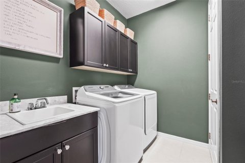 House in Bradenton, Florida 3 bedrooms, 200.85 sq.m. № 1565535 - photo 20