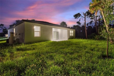 Casa en alquiler en North Port, Florida, 4 dormitorios, 159.51 m2 № 1679659 - foto 30