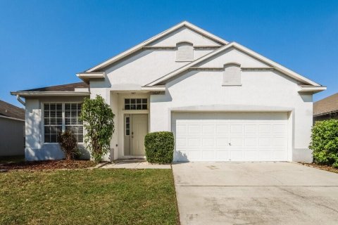 House in Brandon, Florida 3 bedrooms, 162.11 sq.m. № 2403427