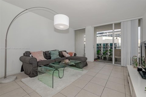 Купить кондоминиум в Майами, Флорида 1 спальня, 79.9м2, № 2048473 - фото 9
