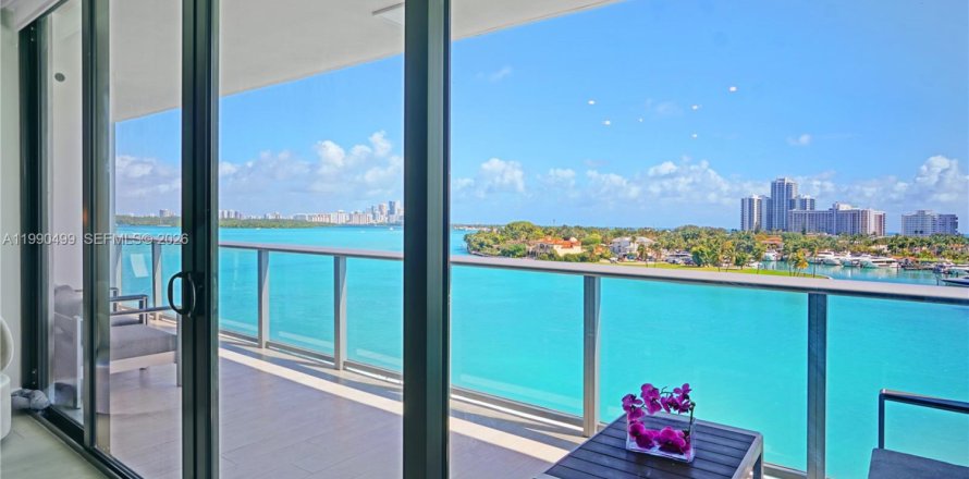 Appartement à Bay Harbor Islands, Floride 4 chambres, 179.21 m2 № 2056873