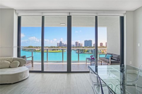 Appartement à louer à Bay Harbor Islands, Floride: 4 chambres, 179.21 m2 № 2056873 - photo 10