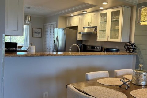 Condo in Jupiter, Florida, 2 bedrooms  № 1861416 - photo 19