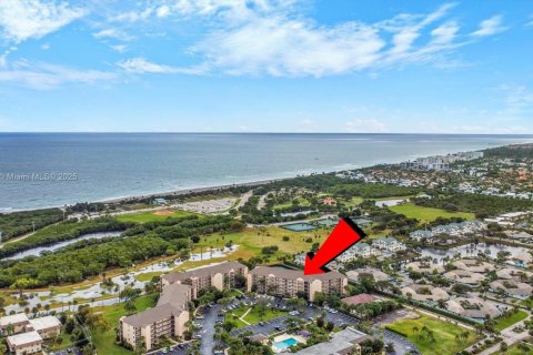 Condo in Jupiter, Florida, 2 bedrooms  № 1861416 - photo 4
