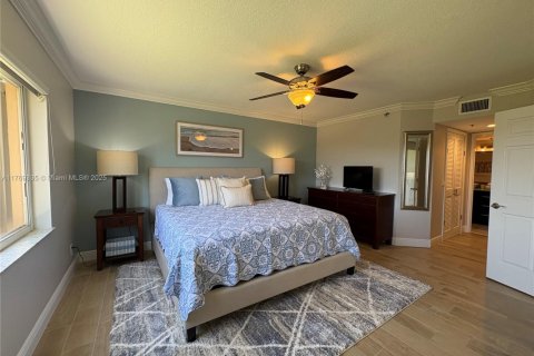 Condo in Jupiter, Florida, 2 bedrooms  № 1861416 - photo 12