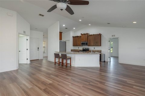 Casa en alquiler en Lake Wales, Florida, 4 dormitorios, 167.32 m2 № 2101720 - foto 3
