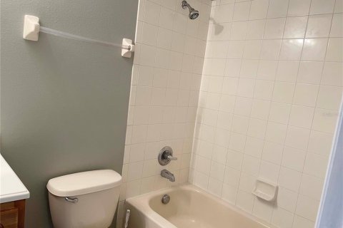Touwnhouse à louer à Sanford, Floride: 3 chambres, 111.76 m2 № 2430819 - photo 4