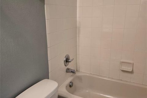 Touwnhouse à louer à Sanford, Floride: 3 chambres, 111.76 m2 № 2430819 - photo 19