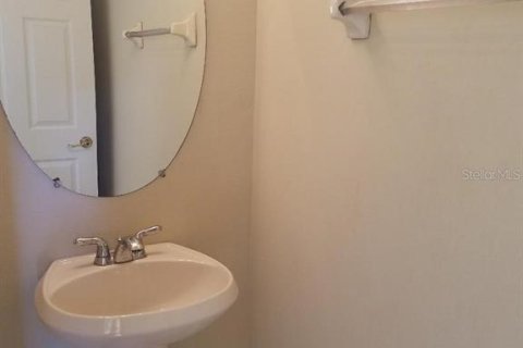 Touwnhouse à louer à Sanford, Floride: 3 chambres, 111.76 m2 № 2430819 - photo 9