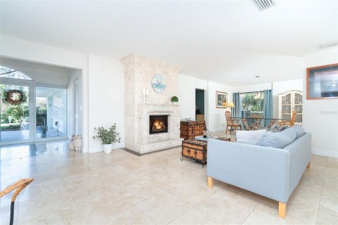 Villa ou maison à vendre à Sarasota, Floride: 3 chambres, 201.23 m2 № 1602638 - photo 13