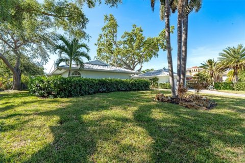 Villa ou maison à vendre à Sarasota, Floride: 3 chambres, 201.23 m2 № 1602638 - photo 6