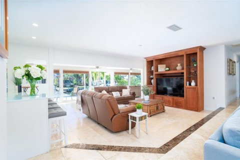 Villa ou maison à vendre à Sarasota, Floride: 3 chambres, 201.23 m2 № 1602638 - photo 16