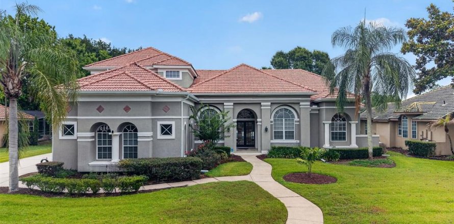 Casa en Orlando, Florida 5 dormitorios, 380.9 m2 № 2151835
