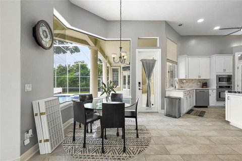 Casa en venta en Orlando, Florida, 5 dormitorios, 380.9 m2 № 2151835 - foto 10