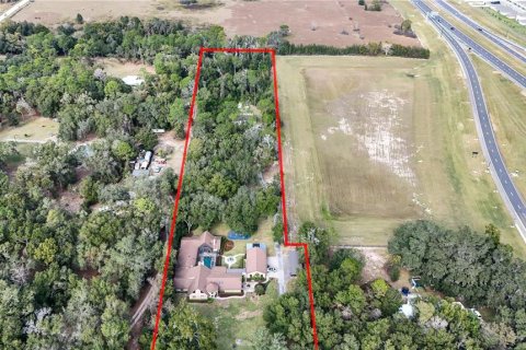 House in Apopka, Florida 6 bedrooms, 587.05 sq.m. № 2213644 - photo 3