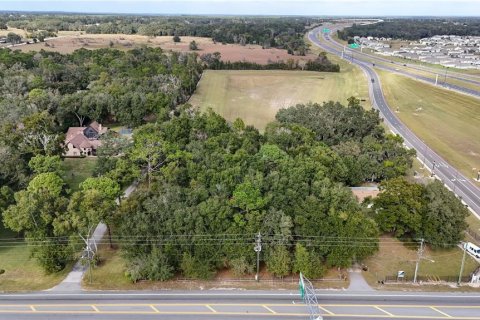 House in Apopka, Florida 6 bedrooms, 587.05 sq.m. № 2213644 - photo 10