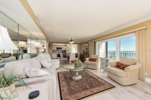 Copropriété à vendre à Clearwater, Floride: 2 chambres, 129.51 m2 № 2234795 - photo 14