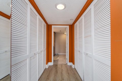 Copropriété à vendre à Clearwater, Floride: 2 chambres, 129.51 m2 № 2234795 - photo 21