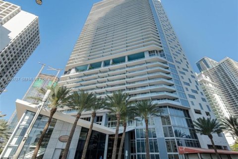 Снять в аренду кондоминиум в Майами, Флорида 1 спальня, 66.52м2, № 2045463 - фото 16